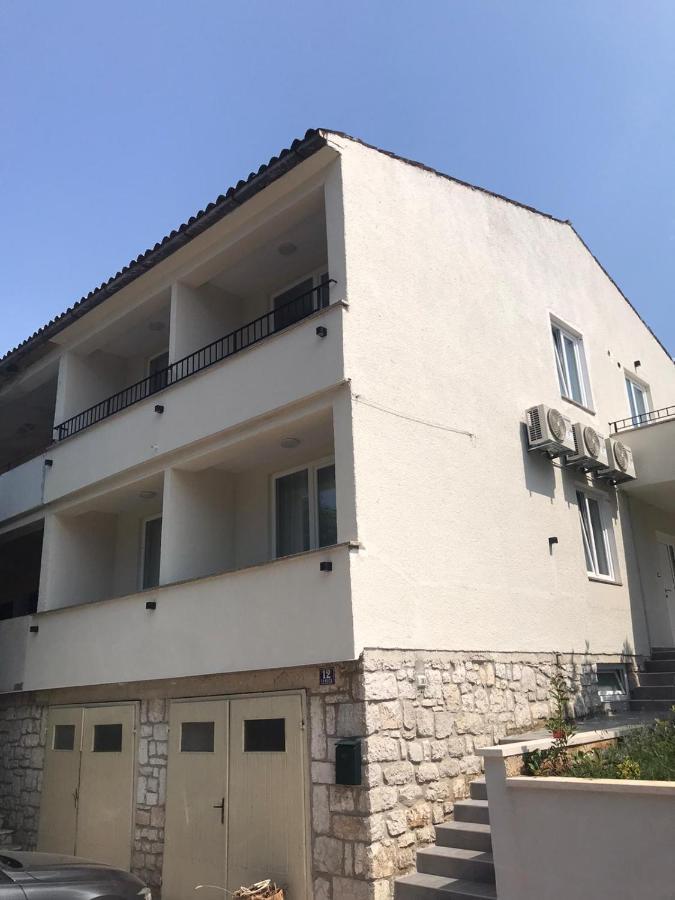 Nadija Apartmani Πόρετς Εξωτερικό φωτογραφία